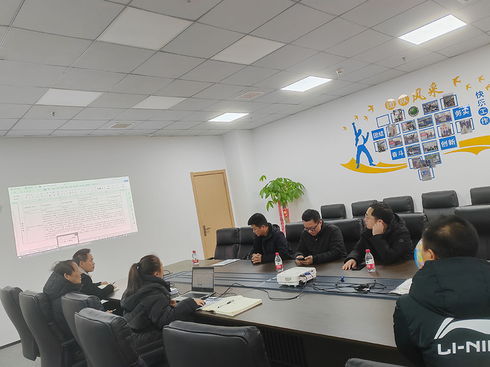 <strong>山東某油田領導蒞臨凱迪正大考察交流，現場復核項目進展</strong>